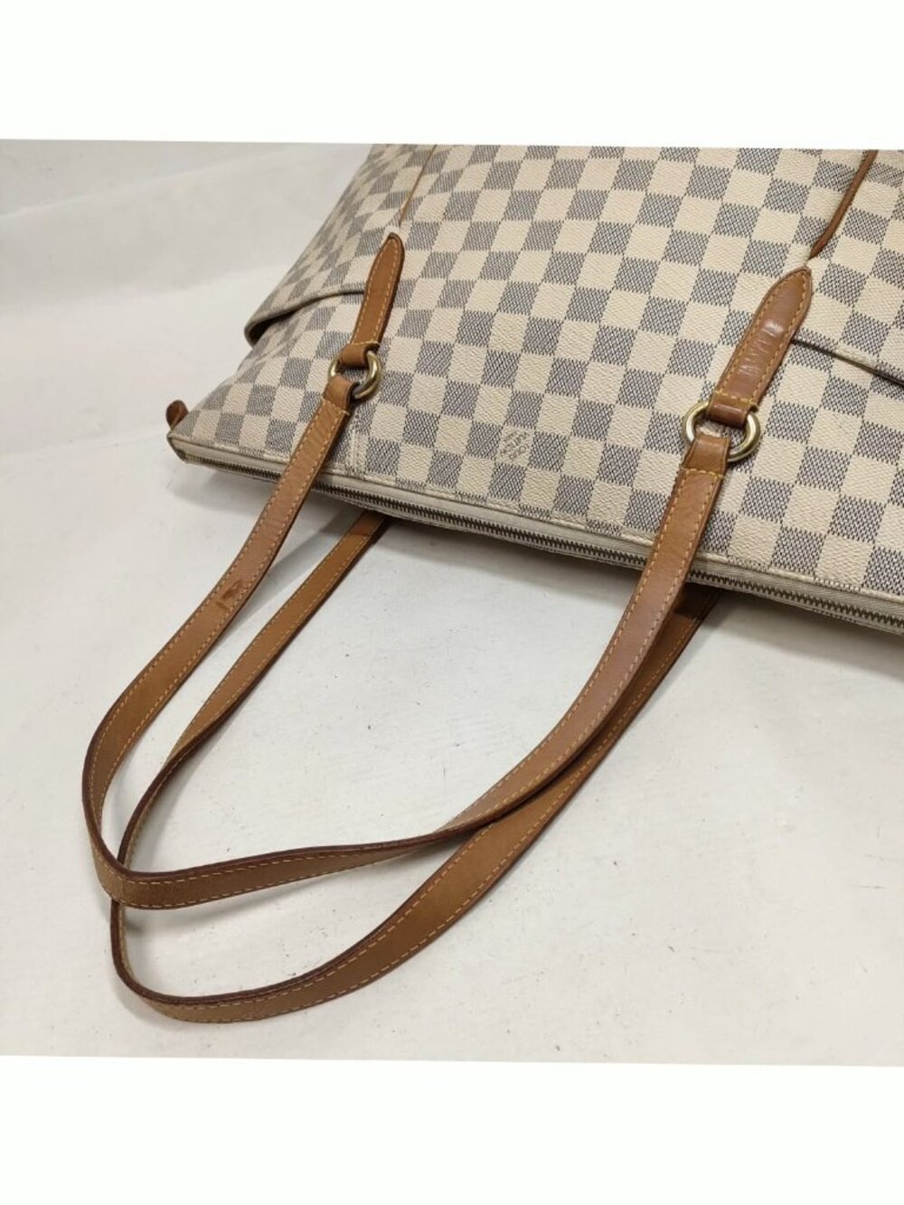 Authentic Louis Vuitton Totally MM Damier Azur Tote Bag - Picture 5 of 10